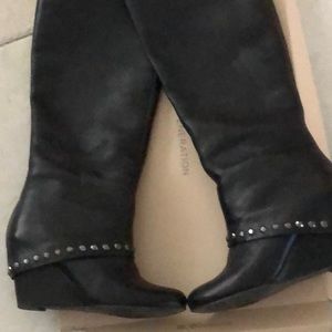 Ladies boots
